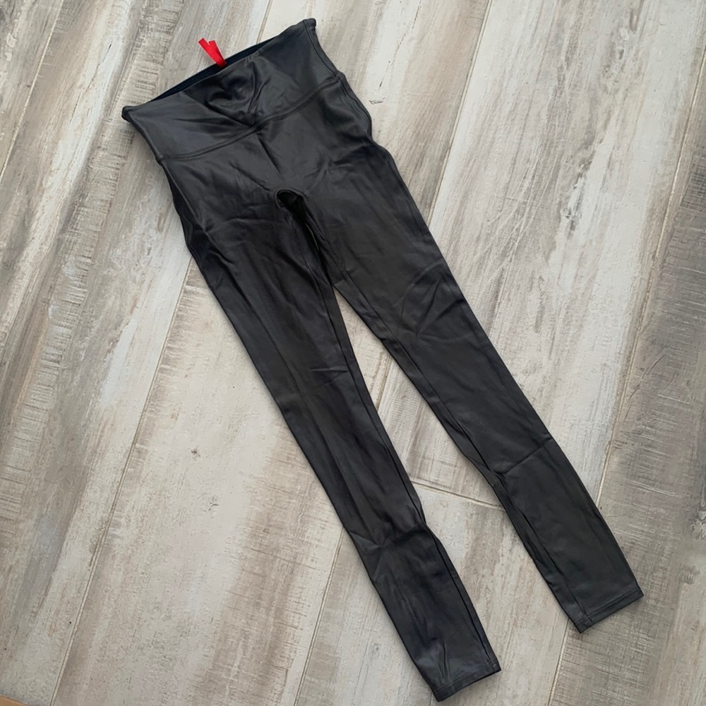 Spanx faux leather metal grey leggings size small
